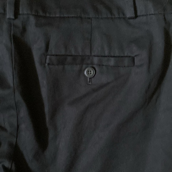 Loft black dress pants/capris with back and front pockets. - Picture 6 of 6